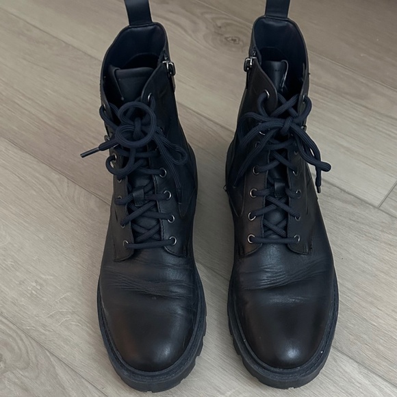 Men’s Boots Coach - Picture 1 of 2